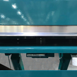Manual rectangular turntable